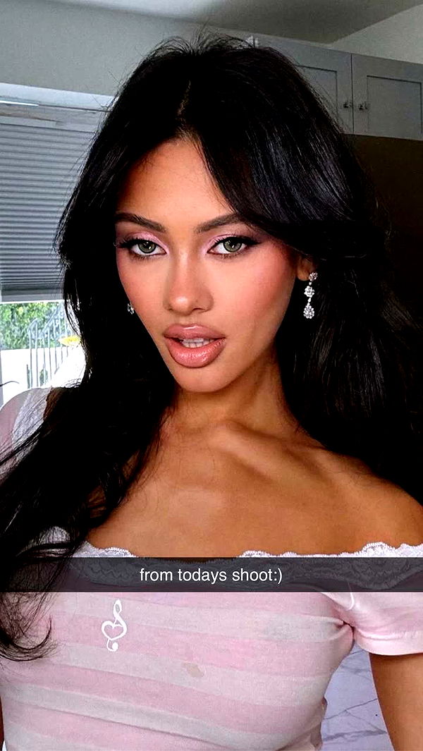 leonanaomii image ~ Altpins