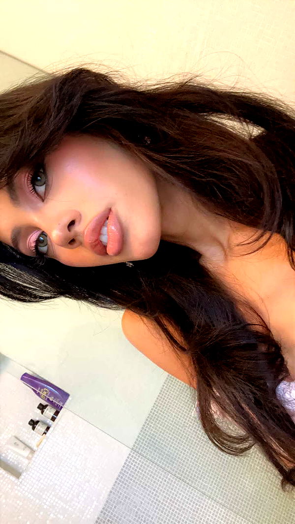 leonanaomii image ~ Altpins