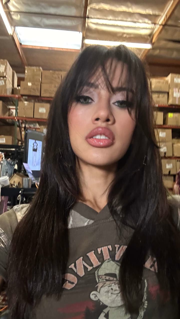 leonanaomii snapchat image archive image