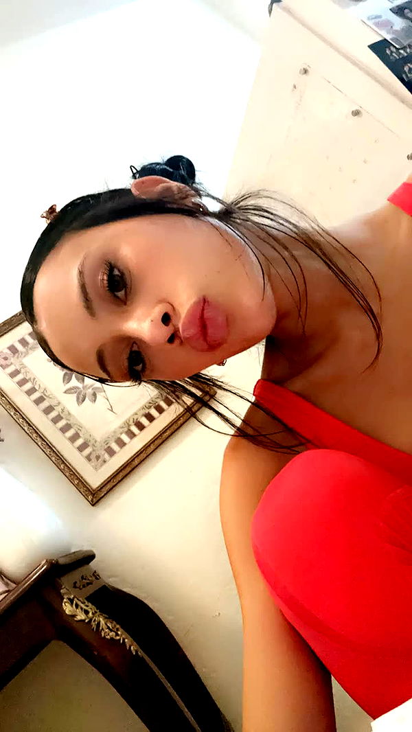 leonanaomii image ~ Altpins