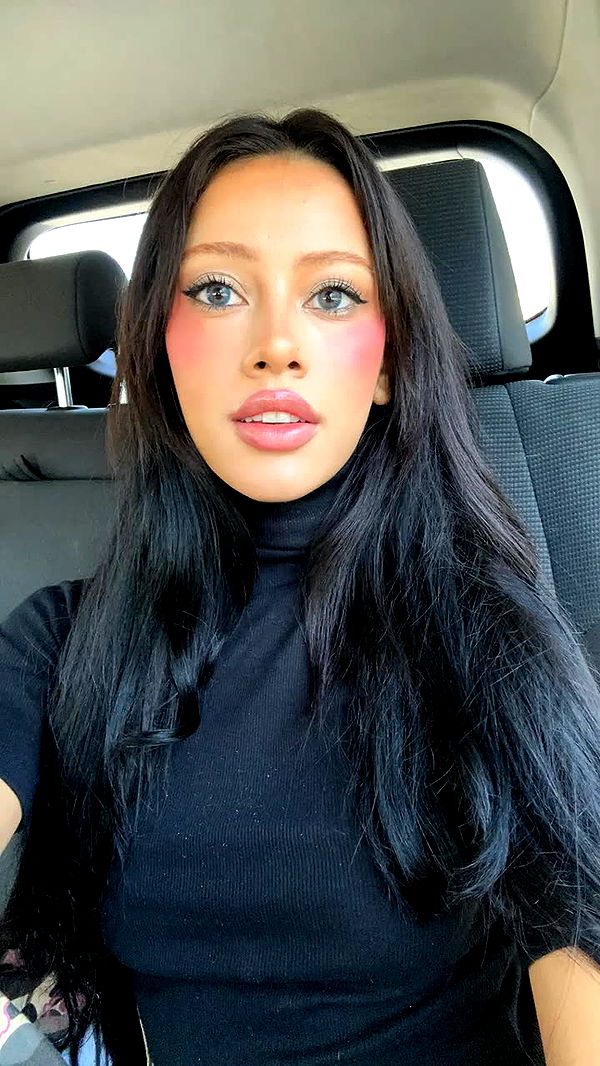 leonanaomii image ~ Altpins