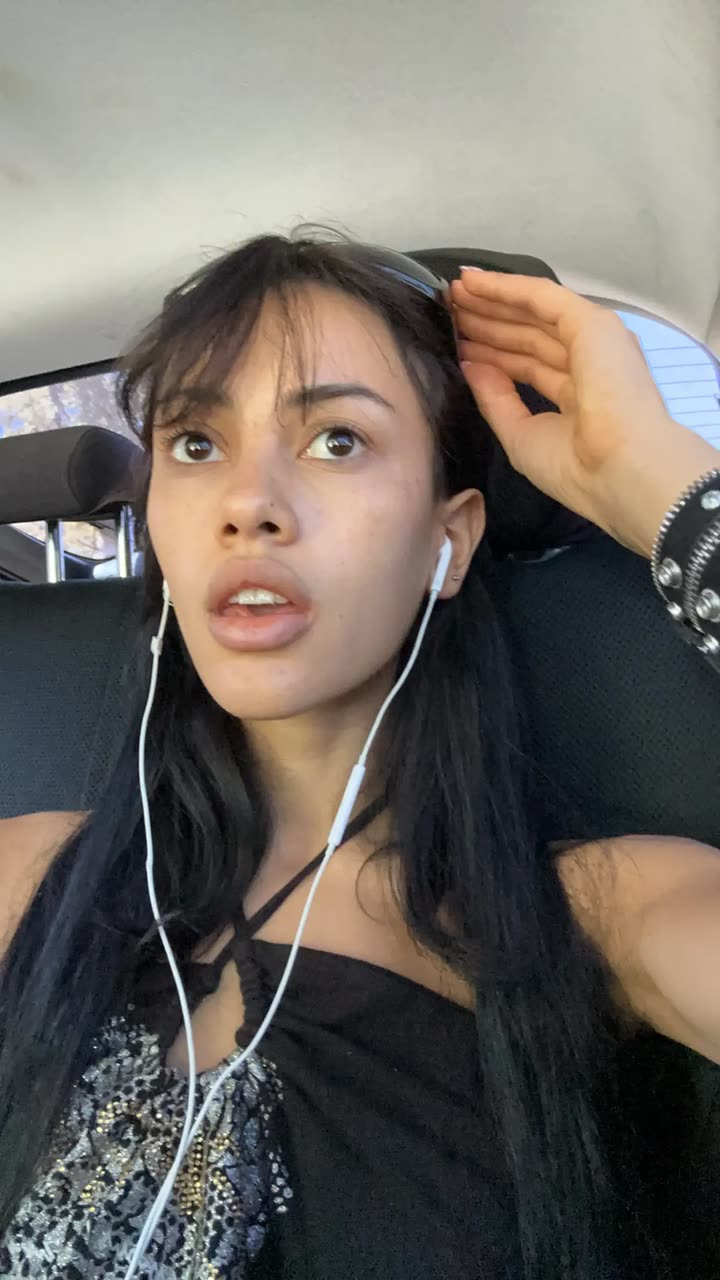 leonanaomii snapchat image archive image