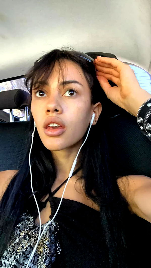 leonanaomii image ~ Altpins