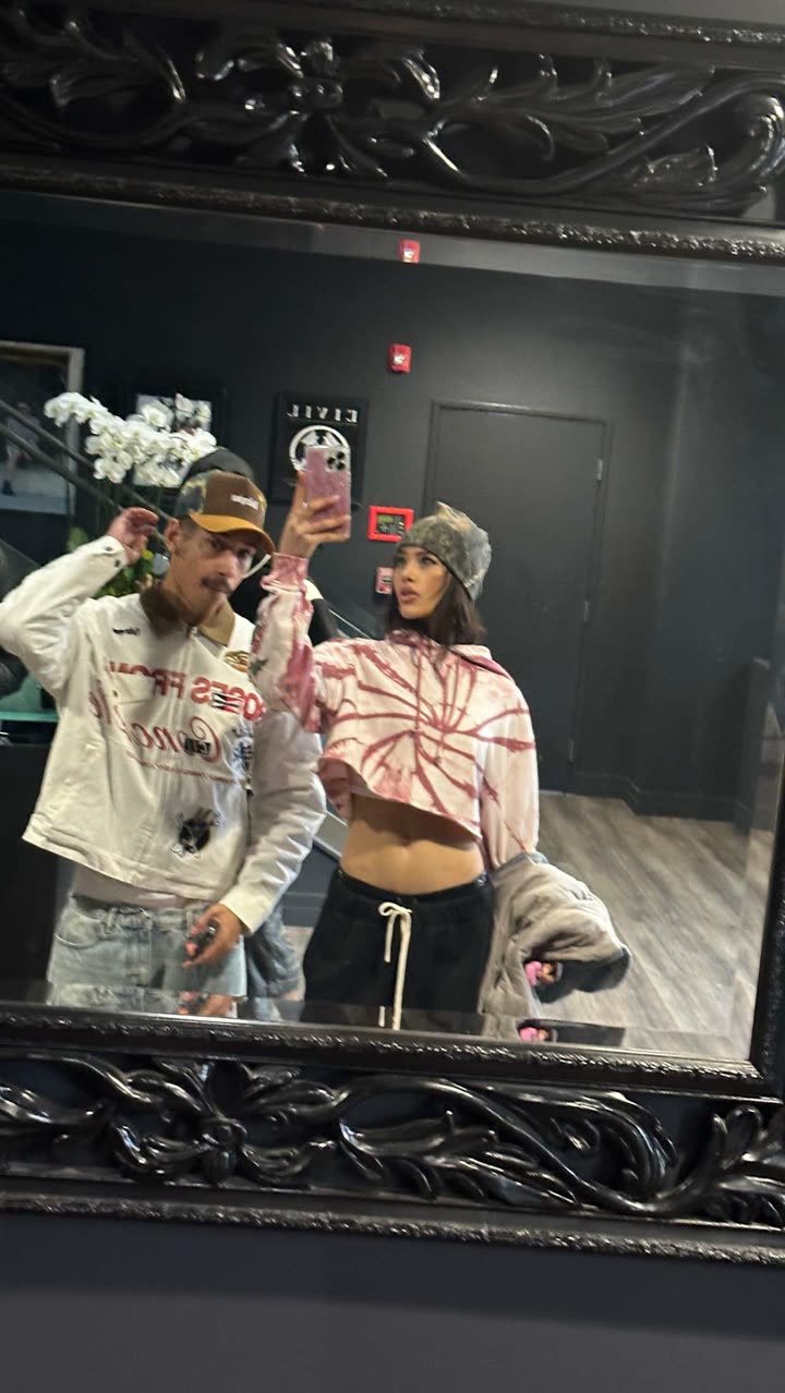 leonanaomii snapchat image archive image