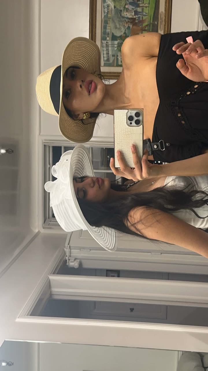 leonanaomii snapchat image archive image