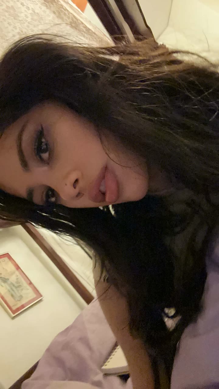 leonanaomii snapchat image archive image