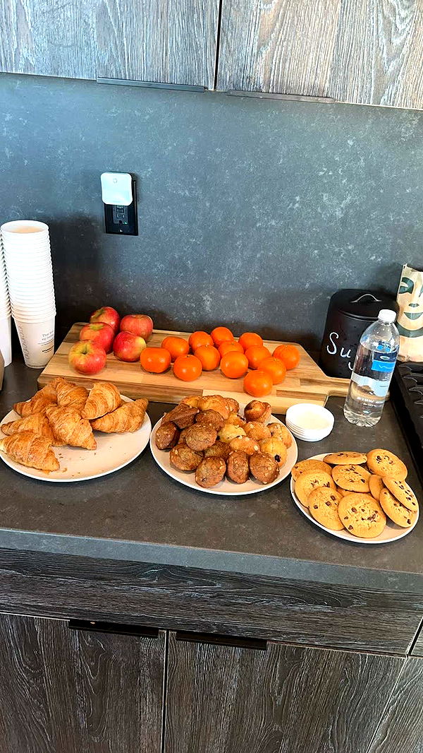 leonanaomii image ~ Altpins