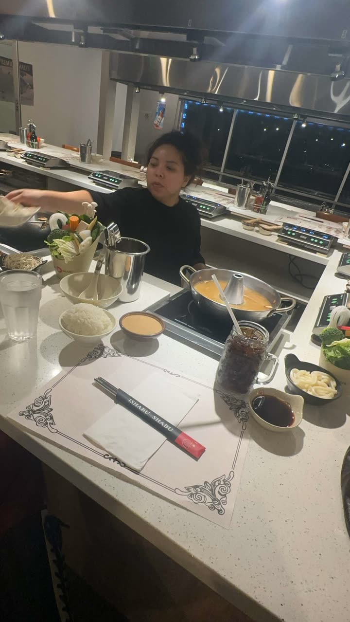 leonanaomii snapchat image archive image