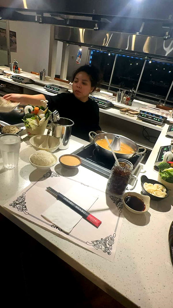 leonanaomii image ~ Altpins