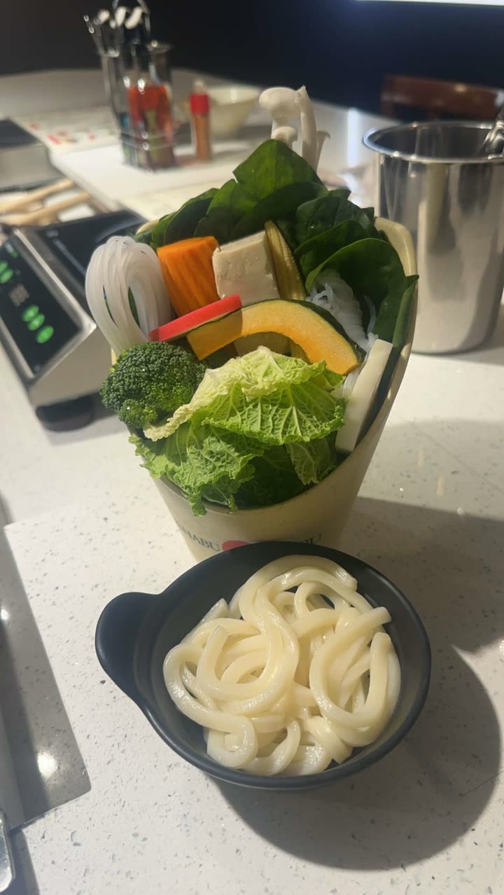 leonanaomii snapchat image archive image