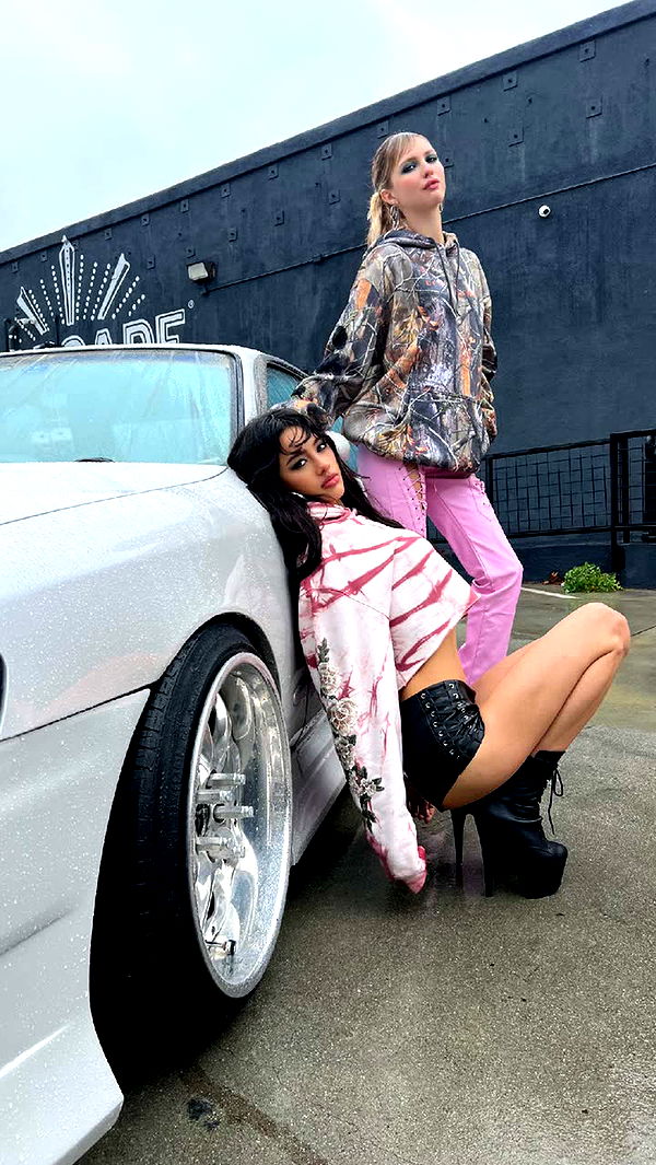 leonanaomii image ~ Altpins