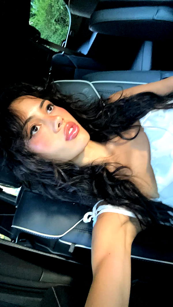 leonanaomii image ~ Altpins