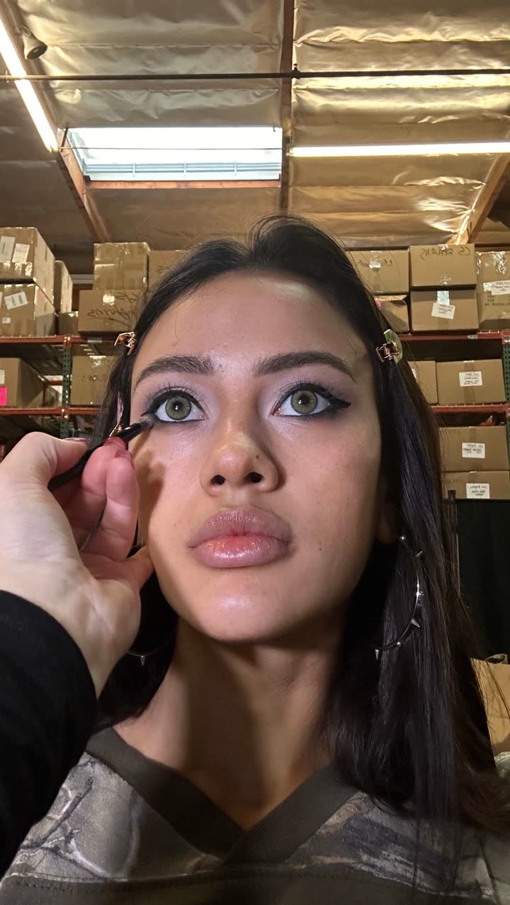 leonanaomii snapchat image archive image