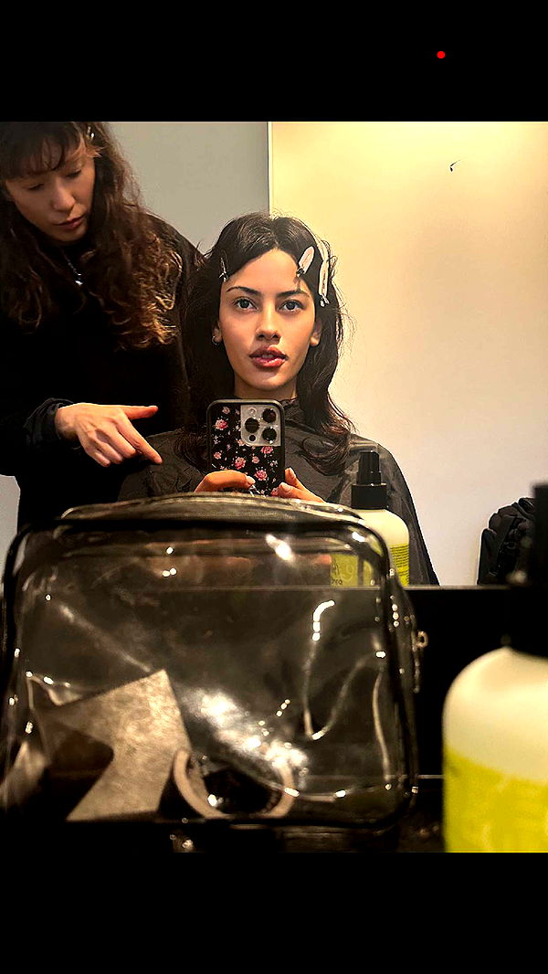 leonanaomii image ~ Altpins