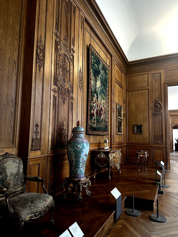 leonanaomii image ~ Altpins