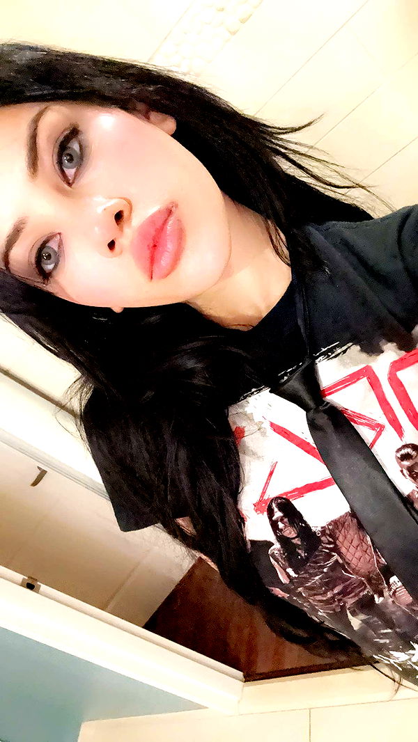 leonanaomii image ~ Altpins