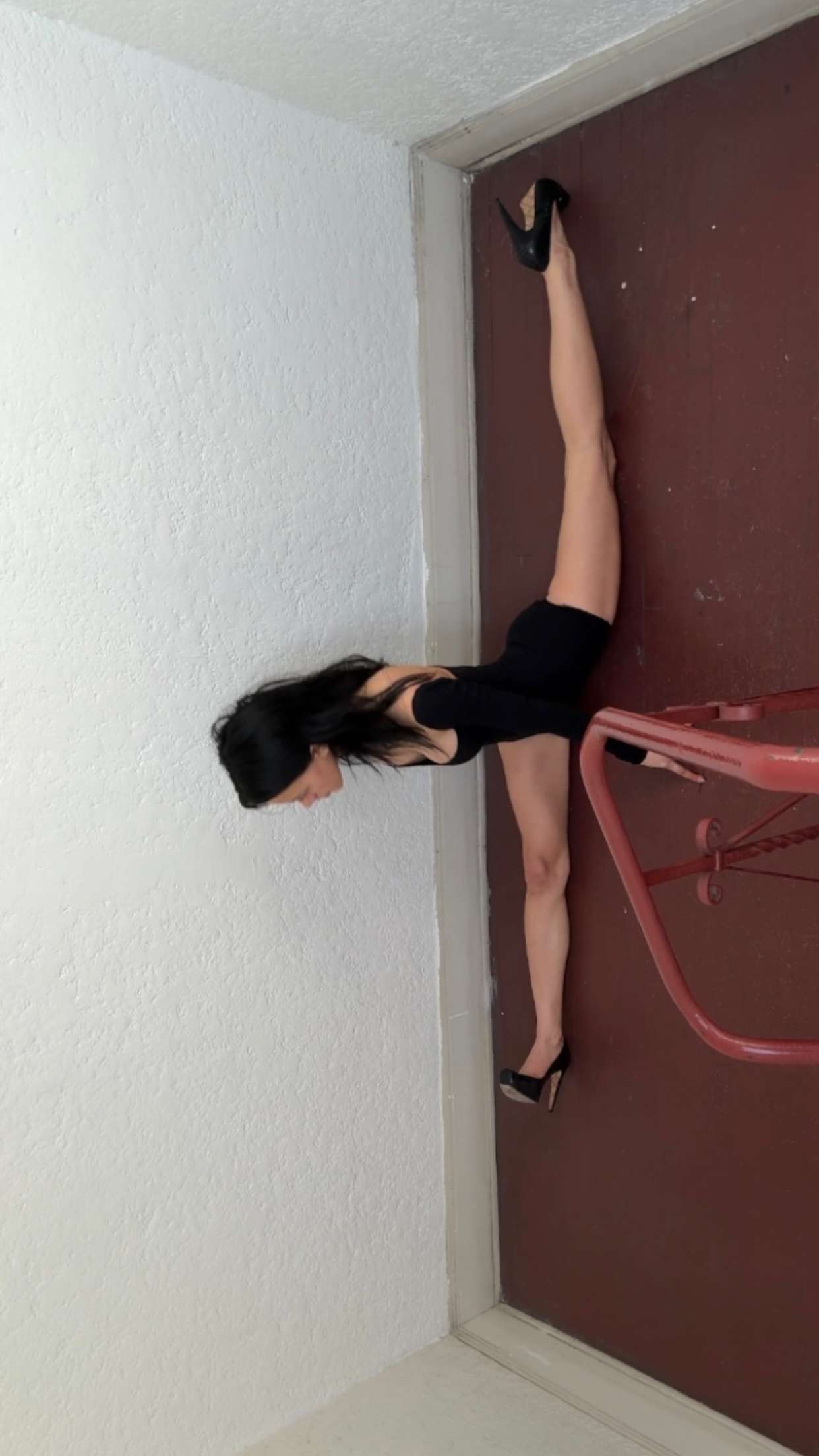 leonanaomii snapchat image archive image