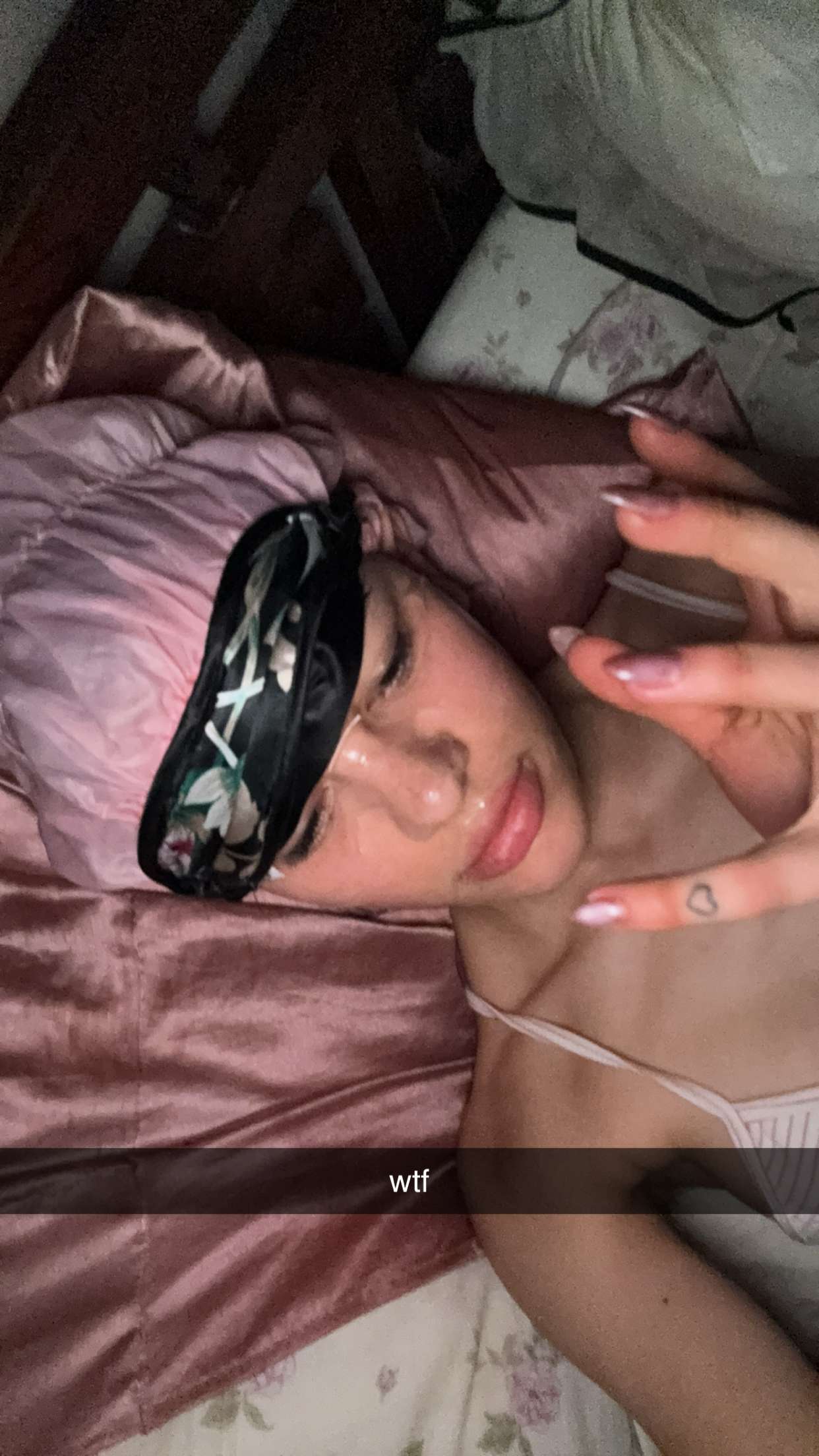 leonanaomii snapchat image archive image