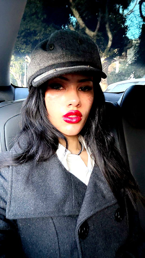 leonanaomii image ~ Altpins