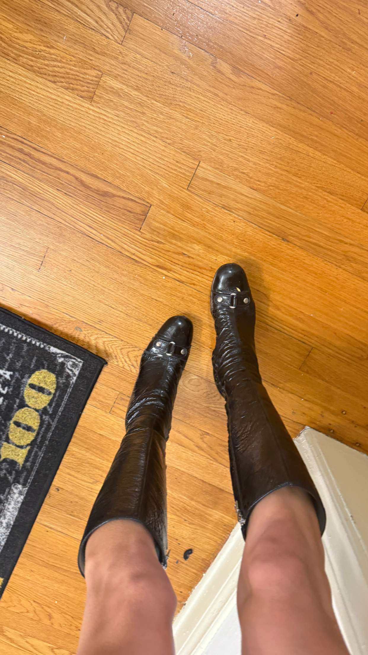 leonanaomii snapchat image archive image