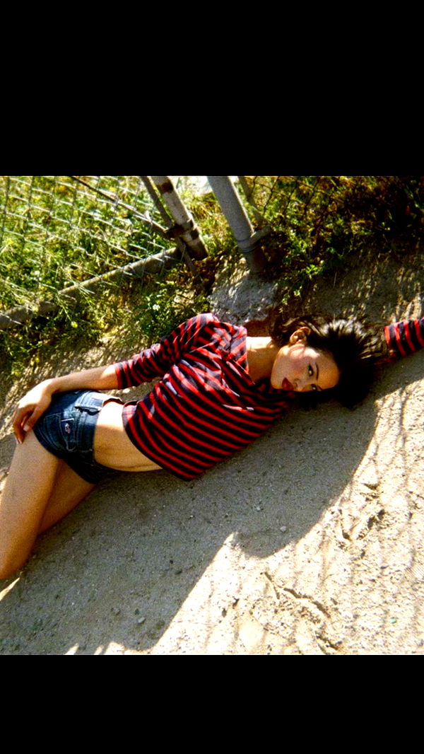 leonanaomii image ~ Altpins