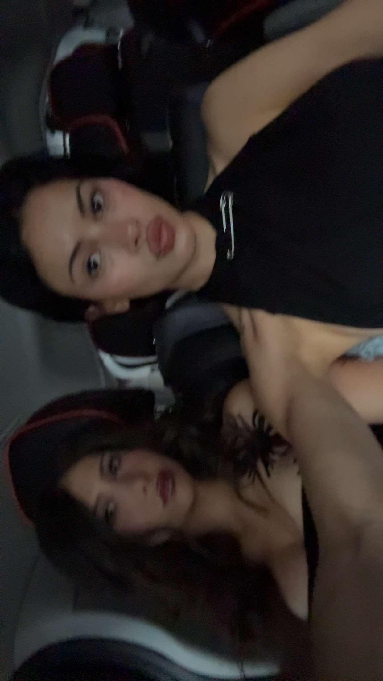 leonanaomii snapchat image archive image