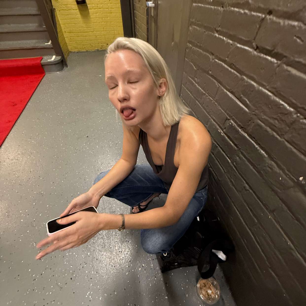 leonanaomii snapchat image archive image