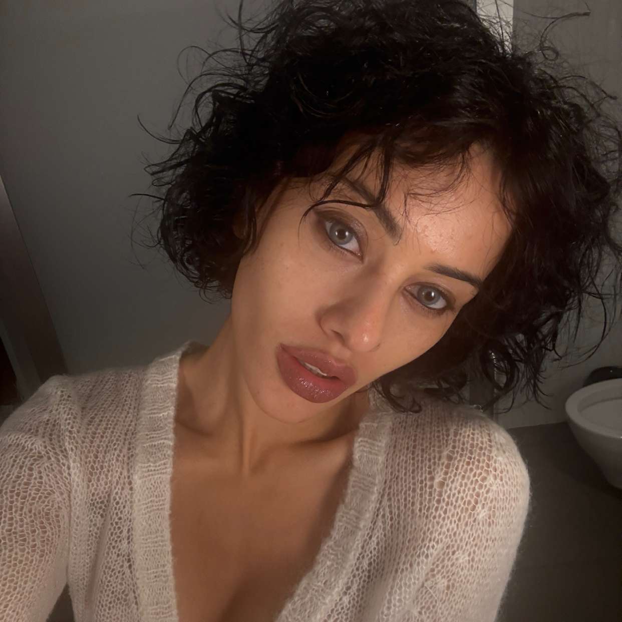 leonanaomii snapchat image archive image