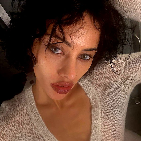 leonanaomii image ~ Altpins