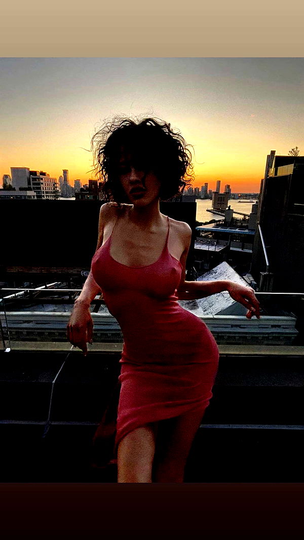 leonanaomii image ~ Altpins