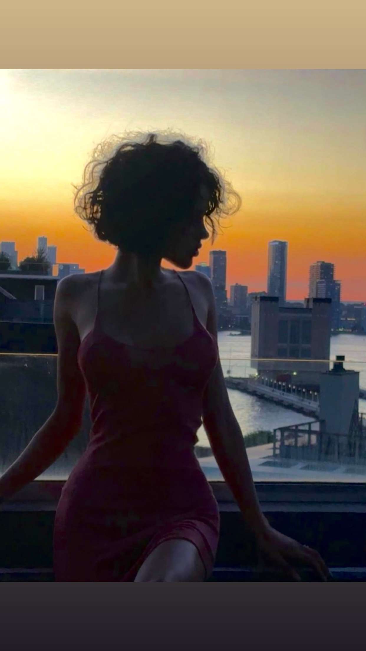 leonanaomii snapchat image archive image