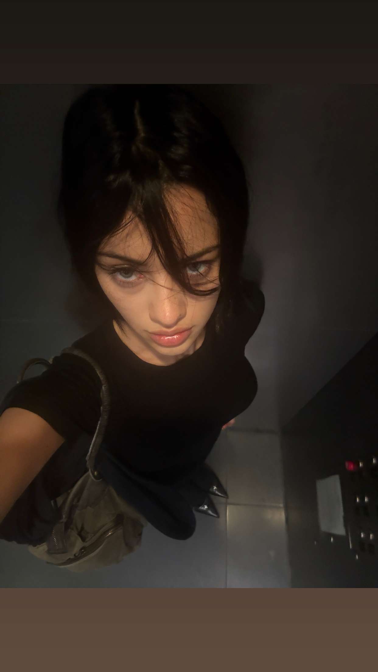 leonanaomii snapchat image archive image