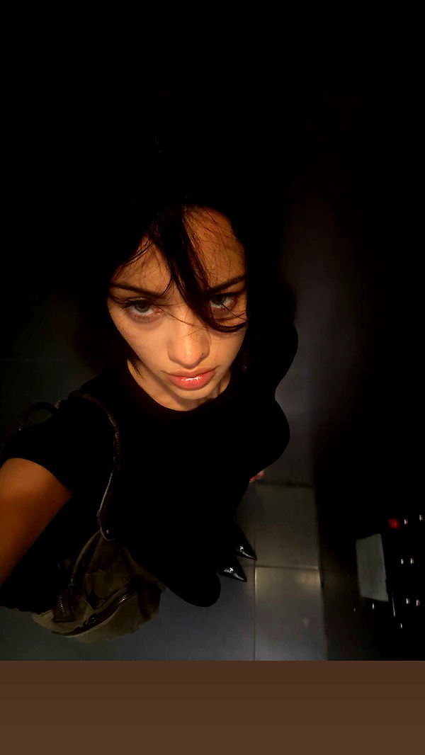 leonanaomii image ~ Altpins