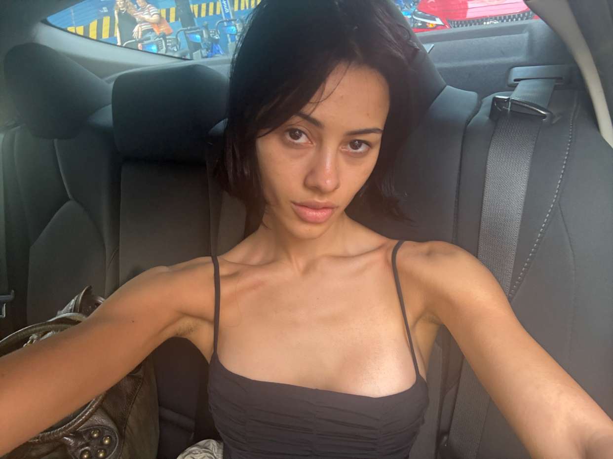 leonanaomii snapchat image archive image