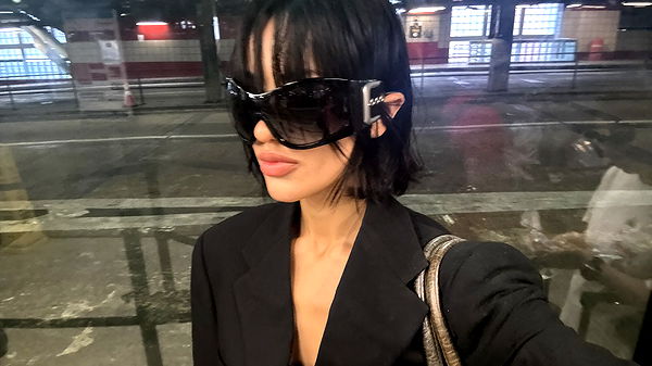 leonanaomii image ~ Altpins