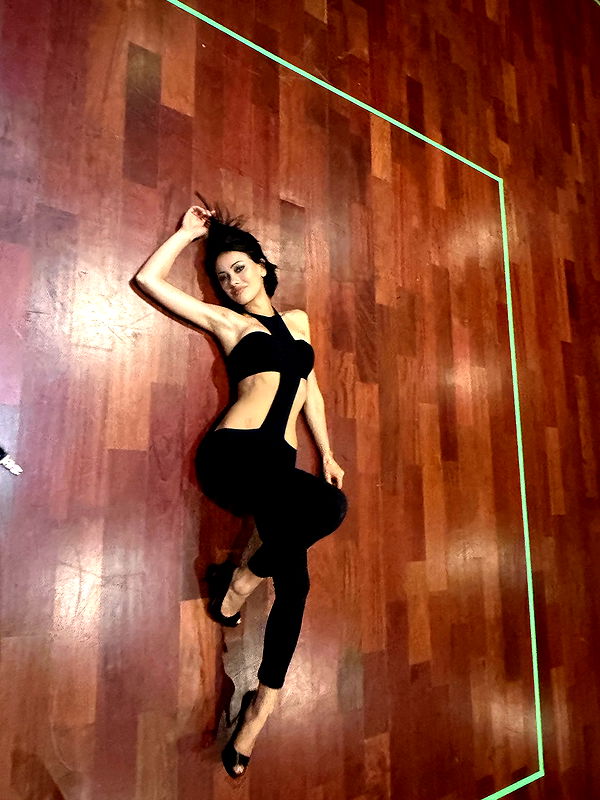 leonanaomii image ~ Altpins