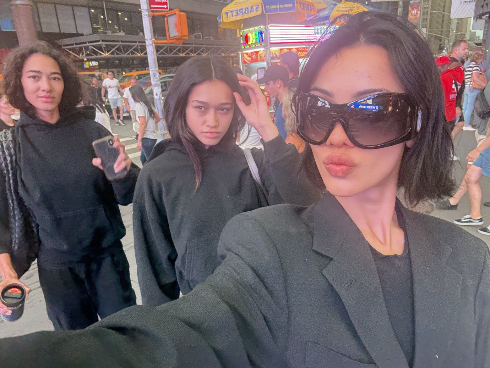 leonanaomii snapchat image archive image