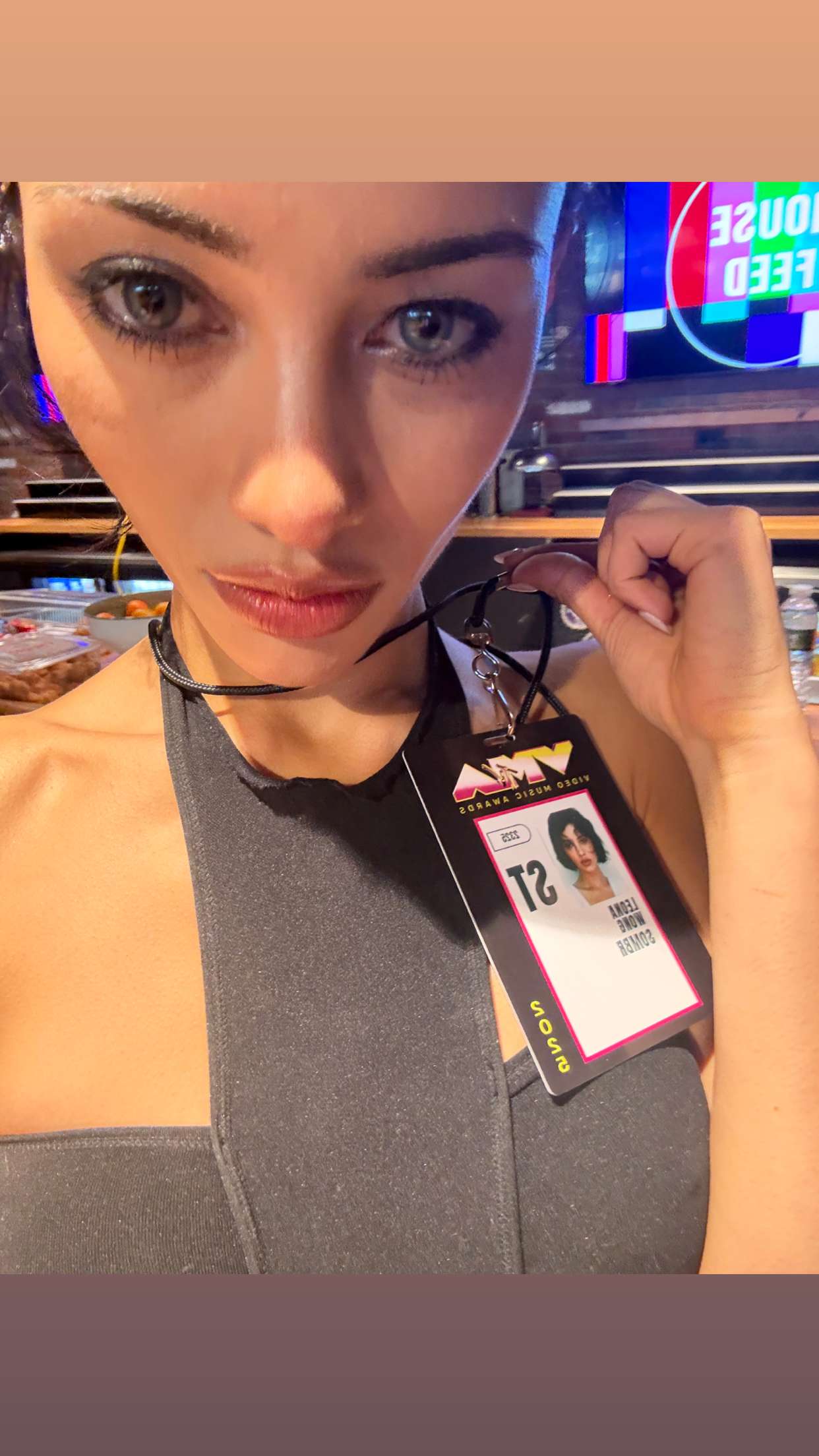 leonanaomii snapchat image archive image