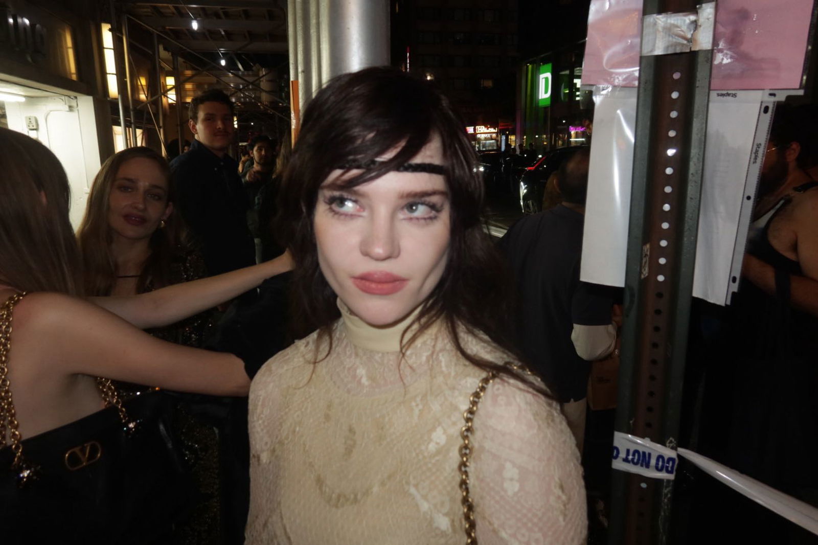 leonanaomii snapchat image archive image