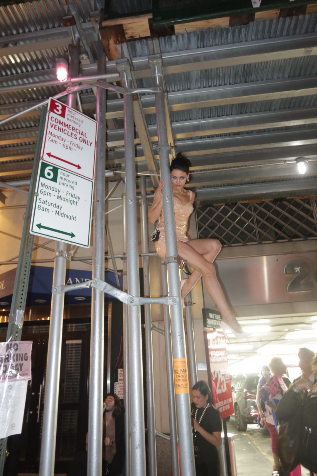 leonanaomii snapchat image archive image