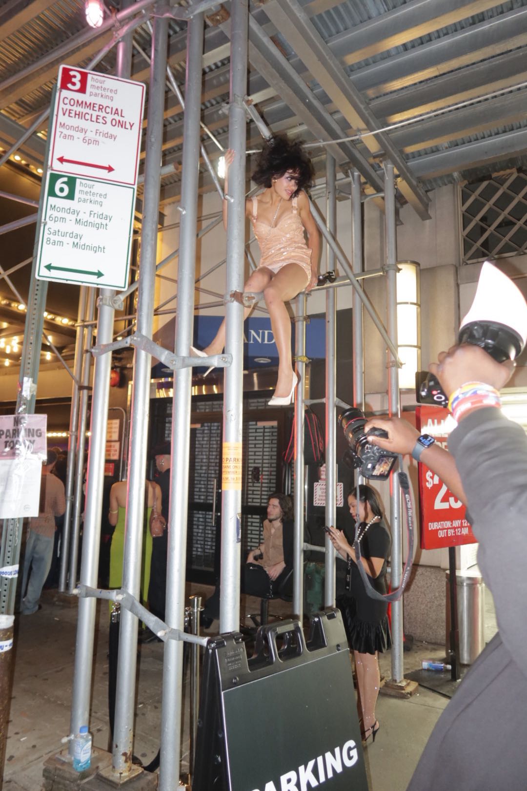 leonanaomii snapchat image archive image