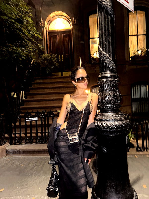 leonanaomii image ~ Altpins