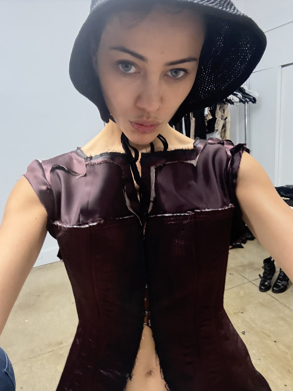 leonanaomii snapchat image archive image