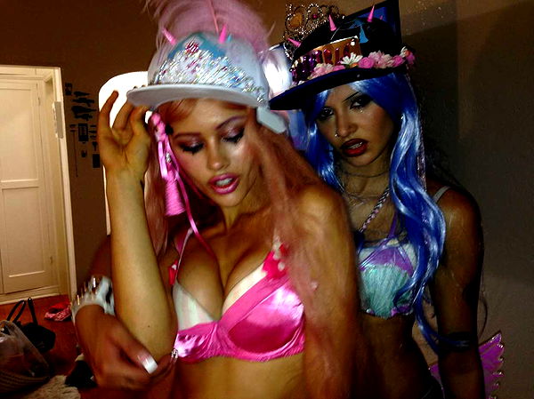 leonanaomii image ~ Altpins