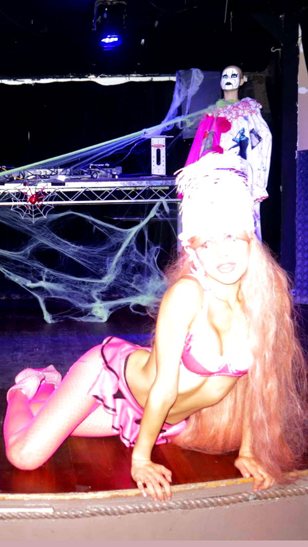 leonanaomii image ~ Altpins