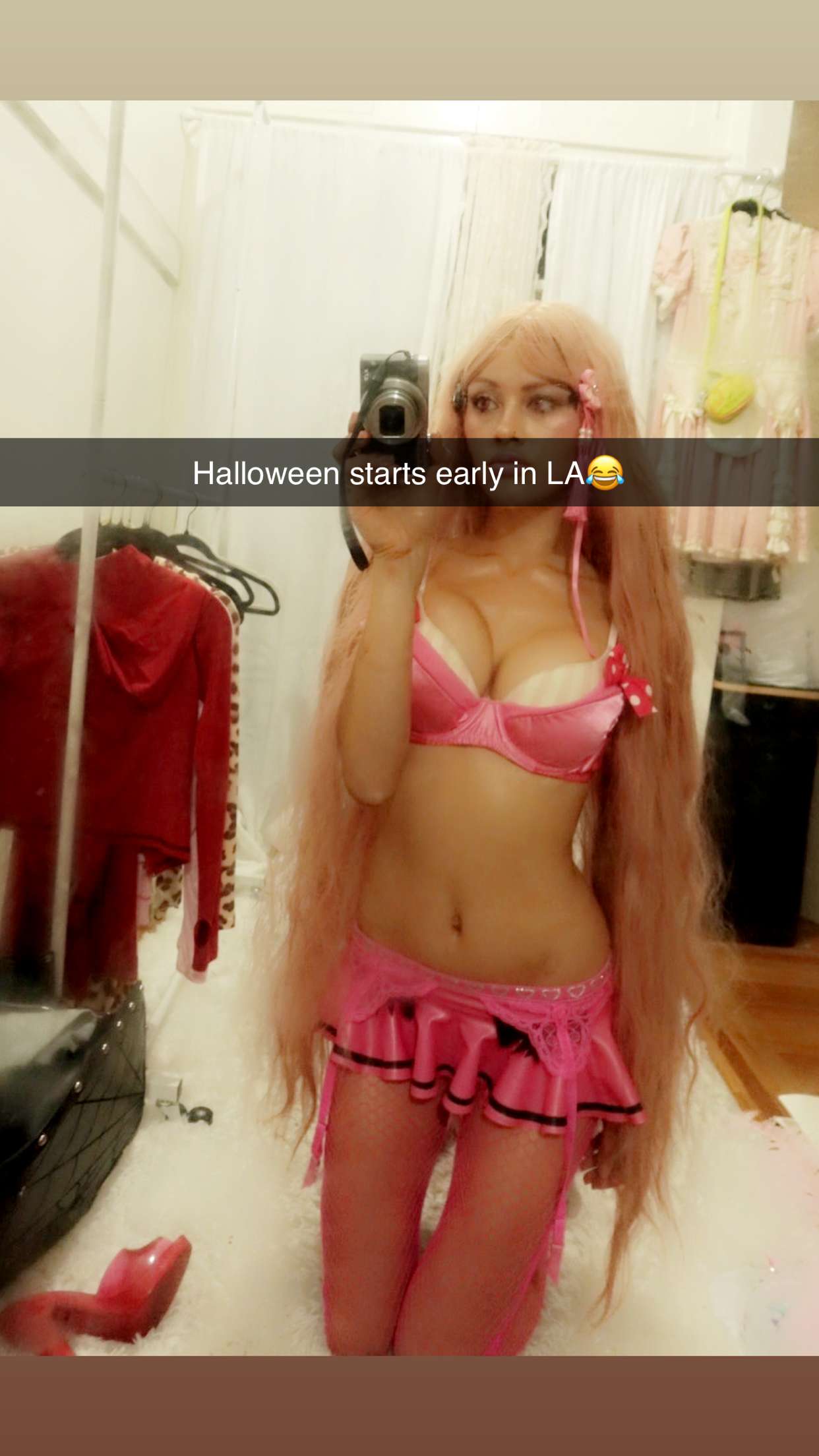 leonanaomii snapchat image archive image