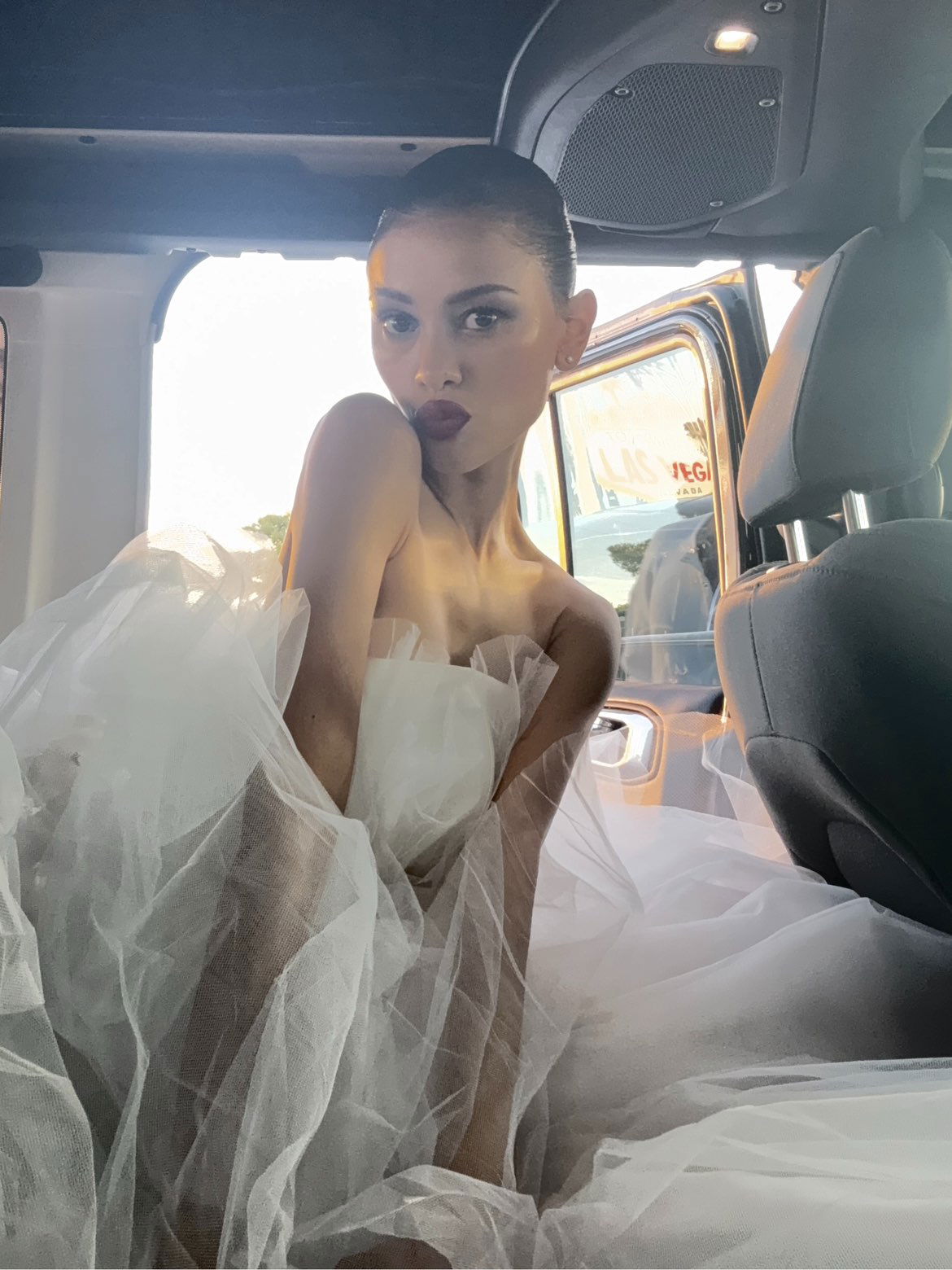 leonanaomii snapchat image archive image