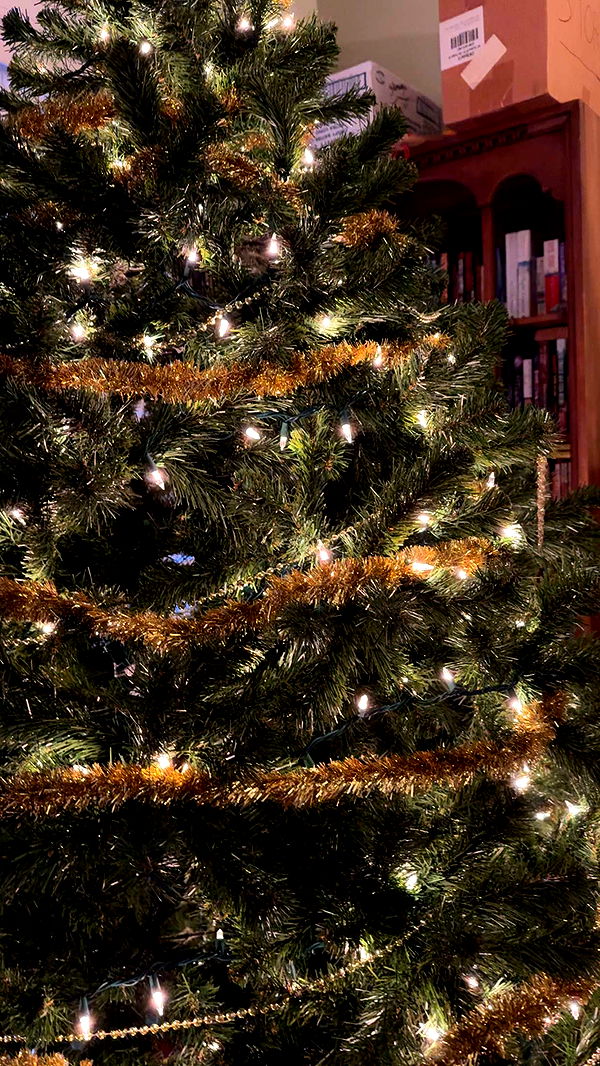 lew12001 image ~ Altpins