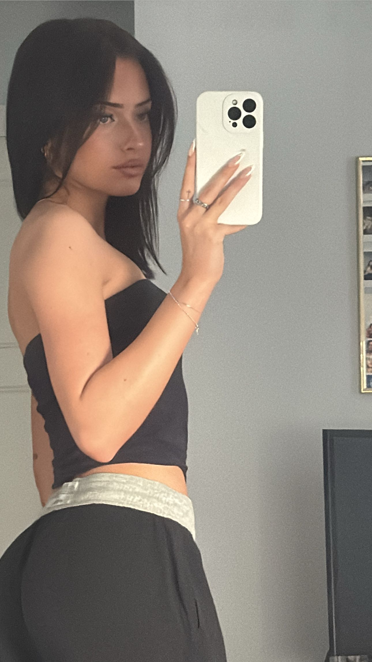 lew12001 snapchat image archive image