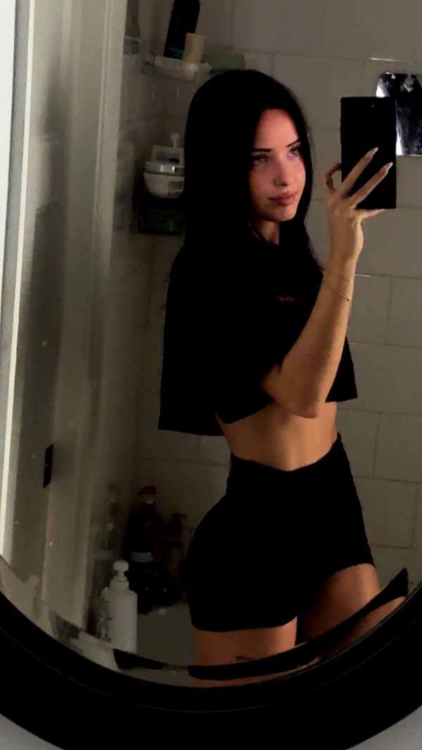 lew12001 snapchat image archive image